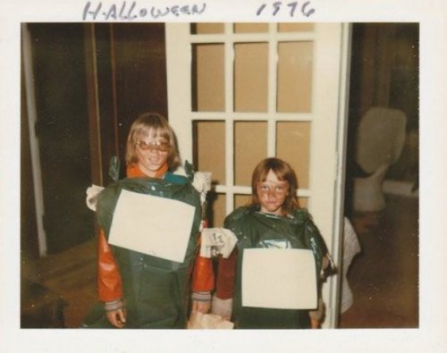 Самые нелепые и неудачные костюмы на Хэллоуин (21 фото)