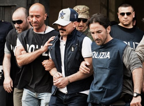 Топ-7 самых опасных европейских преступных группировок