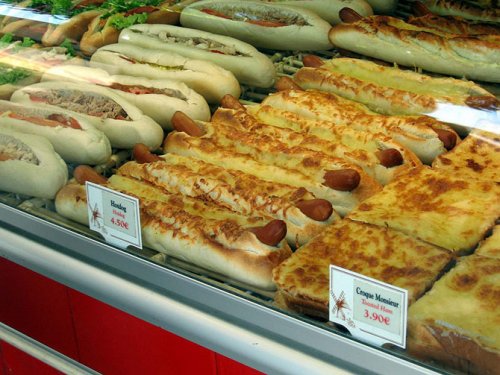 Популярные хот-доги со всего света (19 фото)