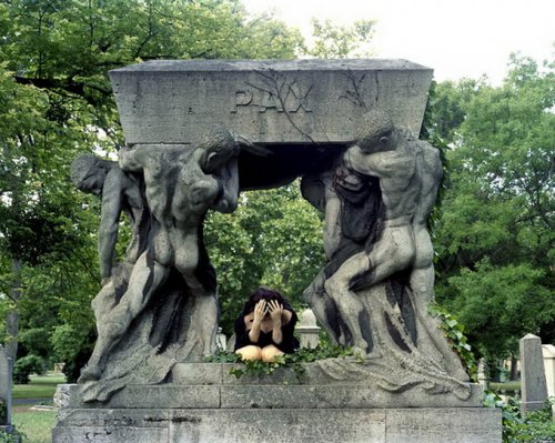 "Монументальное недоразумение" художницы Лиан Ланг (10 фото)