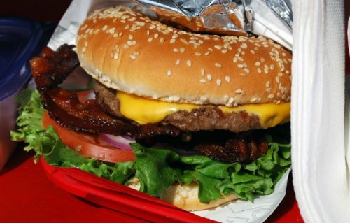 Топ-25: Убийственно вкусные гамбургеры со всего света