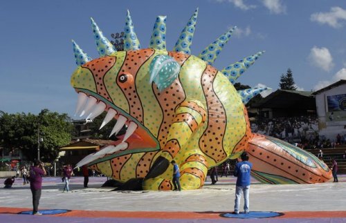 XIV-ый Солнечный фестиваль воздушных шаров в Колумбии (13 фото)