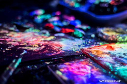 Настенная живопись Боджи Фабиан, превращающая комнаты в фантастические миры (20 фото)