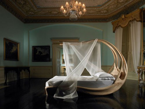 Необычный дизайн кроватей на любой вкус (23 фото)