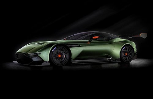 Гиперкар Aston Martin Vulkan мощностью 800 л.с. (4 фото)