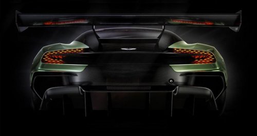 Гиперкар Aston Martin Vulkan мощностью 800 л.с. (4 фото)