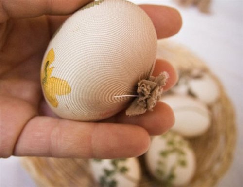 Как украсить яйца на Пасху (32 фото)