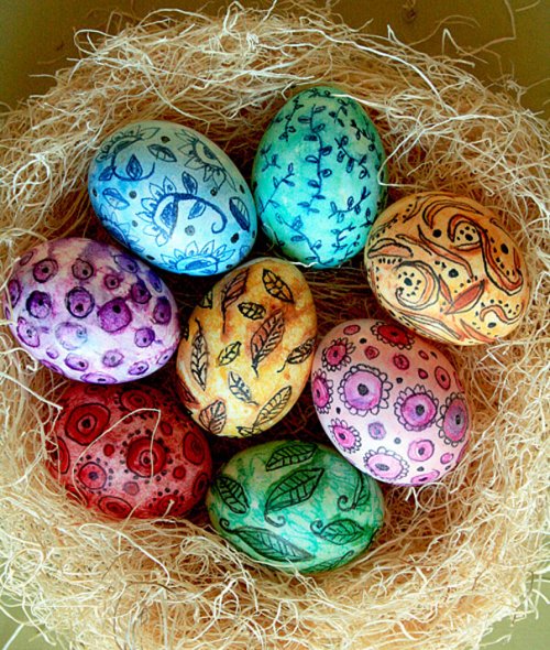 Как украсить яйца на Пасху (32 фото)