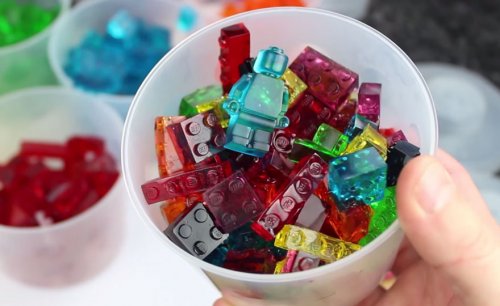 Съедобный LEGO в виде жевательных конфет (8 фото + видео)