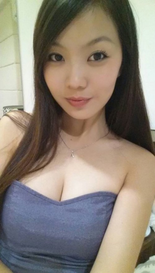 Симпатичные и сексуальные азиатки (33 фото)
