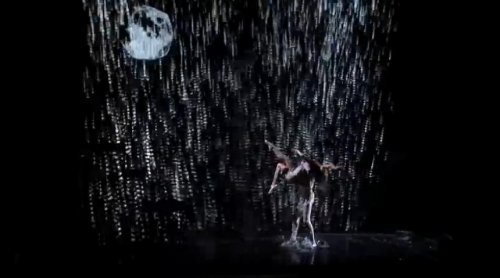 Впечатляющий танец под дождём на шоу талантов "America's Got Talents 2015"