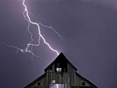 Завораживающая непогода в фотографиях Энди Хольца (13 фото)