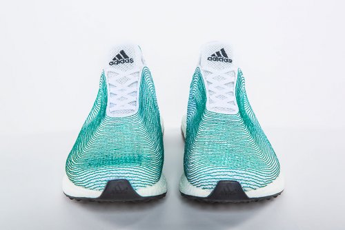 Кроссовки Adidas из пластиковых отходов и рыболовных сетей (7 фото)
