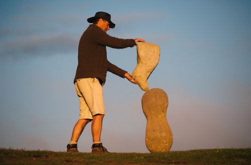 Балансирующие камни Эдриана Грэя (20 фото)