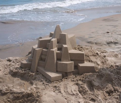 Новые геометрические песочные скульптуры Калвина Зиберта (8 фото)