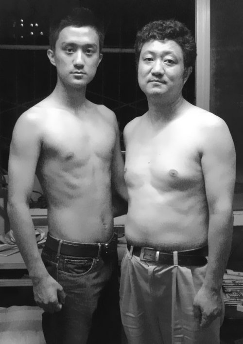 Отец с сыном каждый год делают одну и ту же фотографию (29 фото)