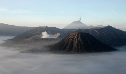 Топ-25: Самые ужасающие вулканы на Земле