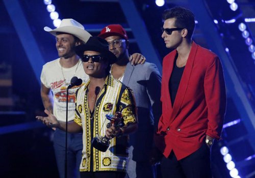 Церемония награждения MTV Video Music Awards 2015 (21 фото)