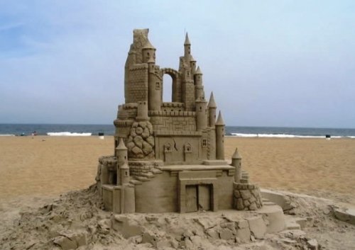Красивые и удивительные песочные замки (25 фото)
