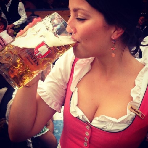 Фестиваль пива Октоберфест-2015 (23 фото)