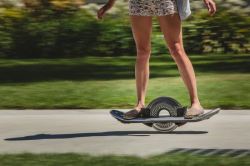 Электрический скейтборд от Hoverboard Technologies (5 фото + видео)