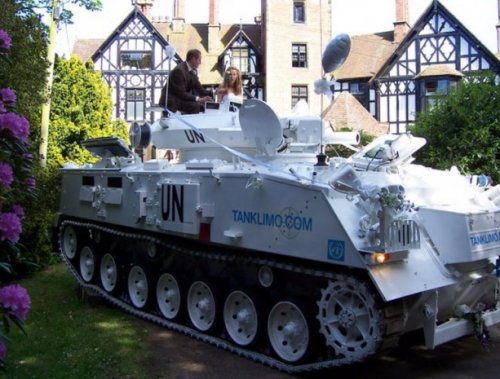 Неожиданное использование танков, которое вас удивит (10 фото)