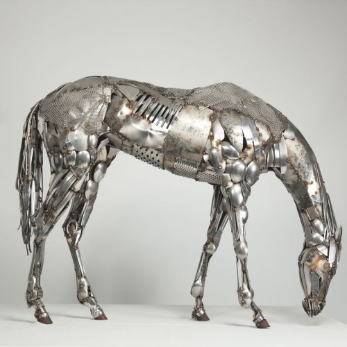 Реалистичные скульптуры животных из металла, созданные Джоном Брауном (13 фото)