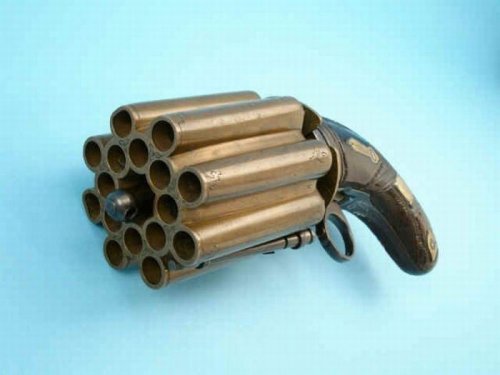 Оружие для тех, кто любит стрелять без перезарядки (18 фото)