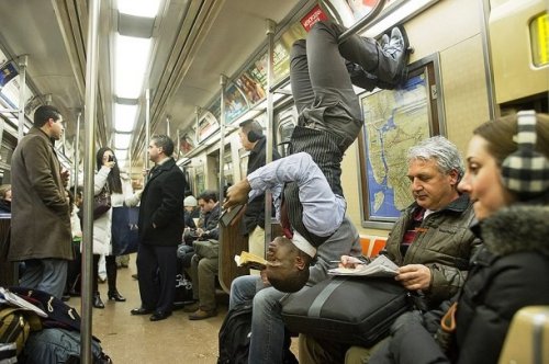 Приколы и странности нью-йоркского метро (25 фото)