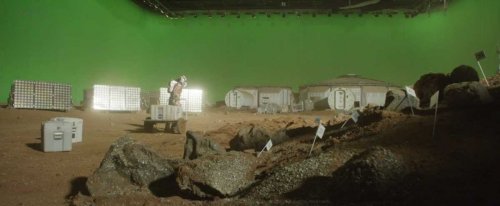 Кадры из фильма "Марсианин" до и после добавления эффектов (14 фото)