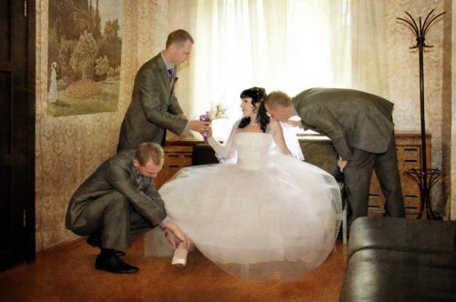 Что делать со свадебными фото после развода