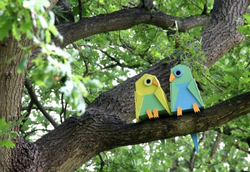 Художник строит скворечники, чтобы птицы не улетали из городов (14 фото)