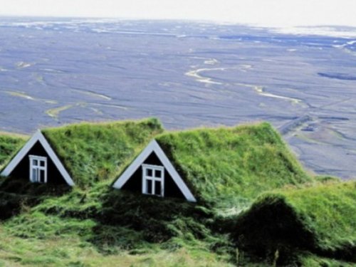 Топ-10: Странные и необычные достопримечательности в Исландии