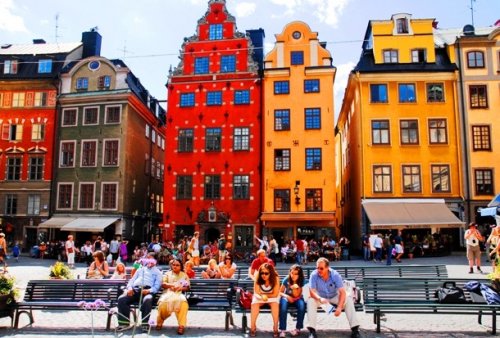 Топ-25: Самые красочные города мира, которые сделают ваш день ярче