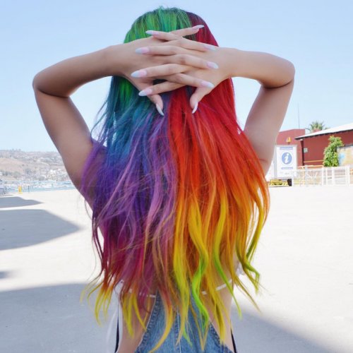 Разноцветные волосы — модный тренд этого лета (21 фото)