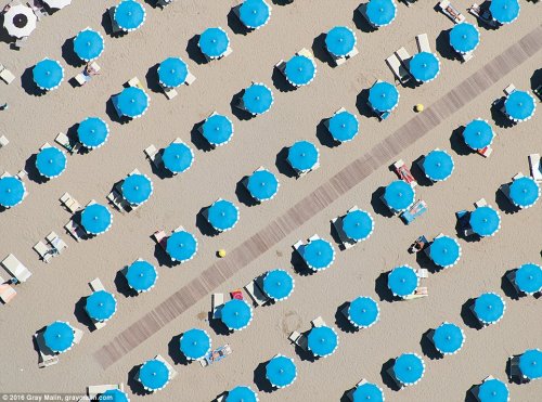 Пляжи мира в аэроснимках Грэя Малина (9 фото)