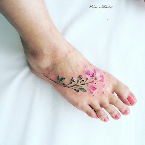 Цветочные татуировки от Pis Saro (30 фото)