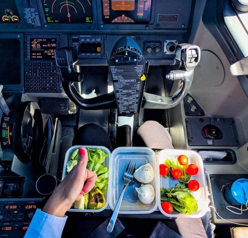 Пилот Мария — самая популярная лётчица в Instagram (16 фото)