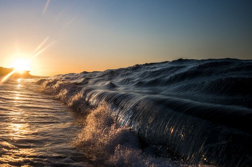 Морские волны в фотографиях Мэтта Бургесса (30 фото)