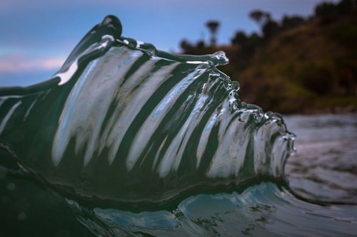 Морские волны в фотографиях Мэтта Бургесса (30 фото)