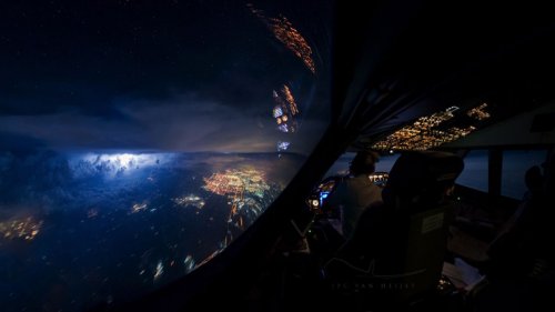 Завораживающие фотографии Земли из кабины пилота (22 шт)