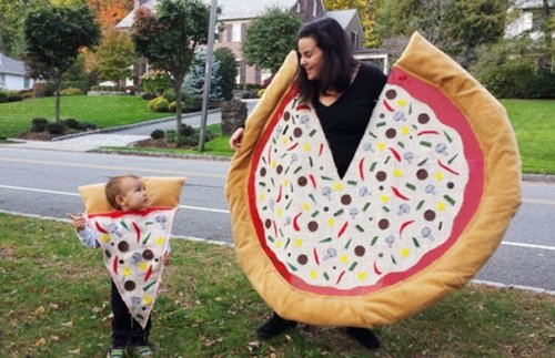 Костюмы на Хэллоуин для родителей с детьми (33 фото)