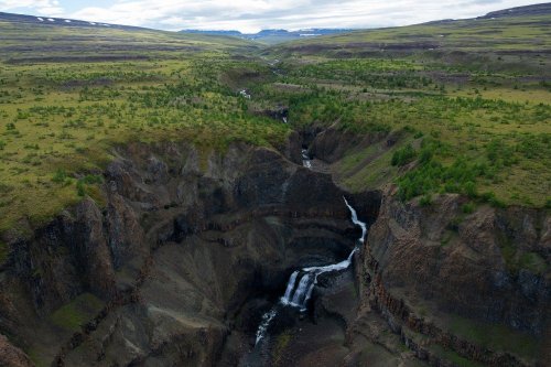 Тальниковый водопад: самый красивый и высокий водопад в России (19 фото)