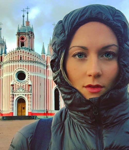 27-летняя путешественница собирается стать первой женщиной, объездившей все страны мира (18 фото)