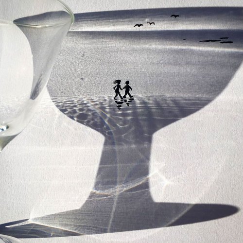 Забавные иллюстрации Винсента Баля, созданные с помощью теней от повседневных предметов (30 фото)