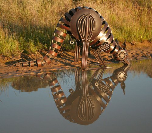 Металлические скульптуры животных, созданные Джорданом Сприггом (14 фото)