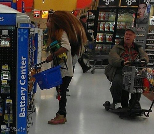Чудаки и чудачества Walmart (20 фото)