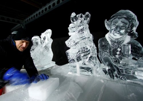 Фестиваль ледяных и снежных скульптур "Eiswelt Mainz" в Майнце (12 фото)