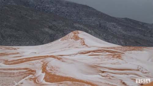 Снег в Сахаре (6 фото)