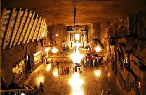 Топ-10: Потрясающие подземные храмы, расположенные в разных уголках мира